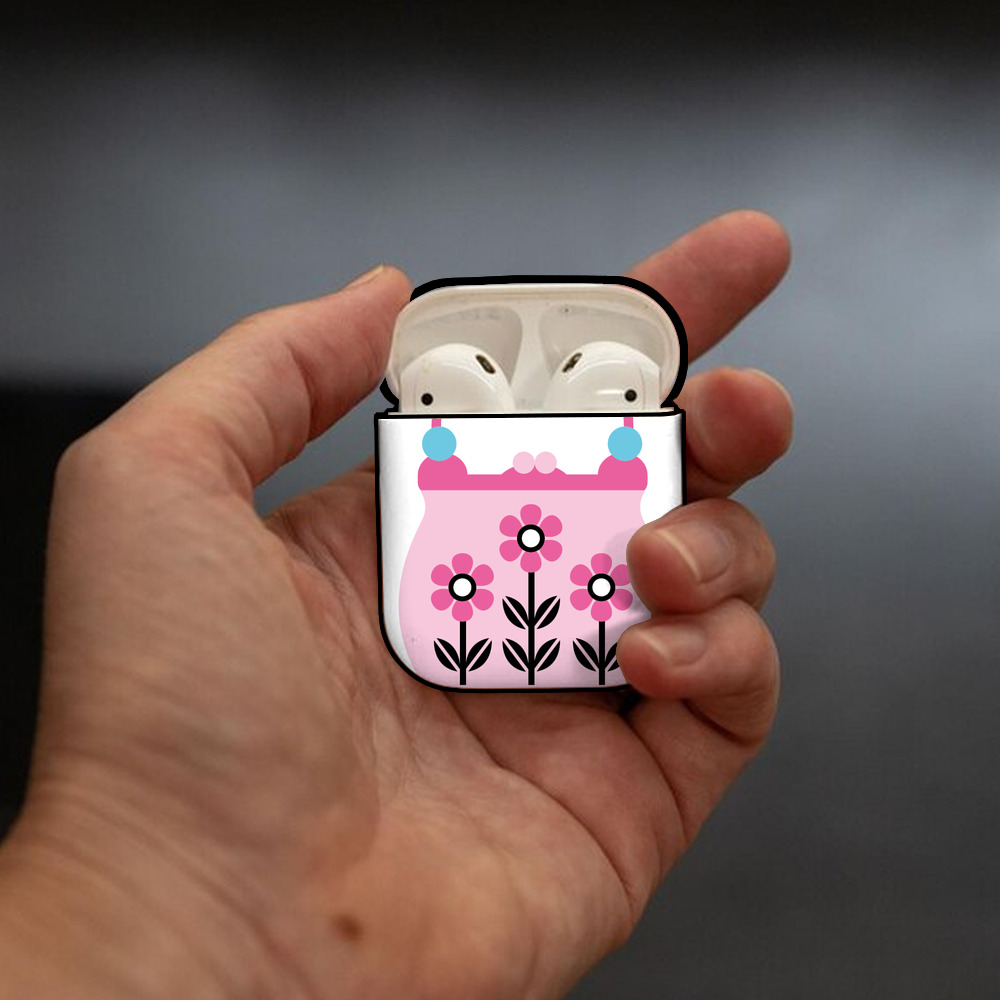 Hello Kitty ハローキティ AirPods 第2世代保護ケース ハードシェル ブラック 耐衝撃・防指紋・カラビナ付き